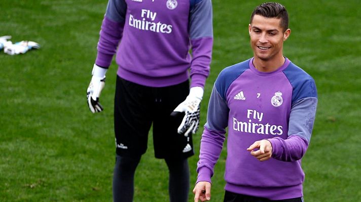 Telediario 1 - Un Alavés invicto en Mendizorroza pone a prueba al líder