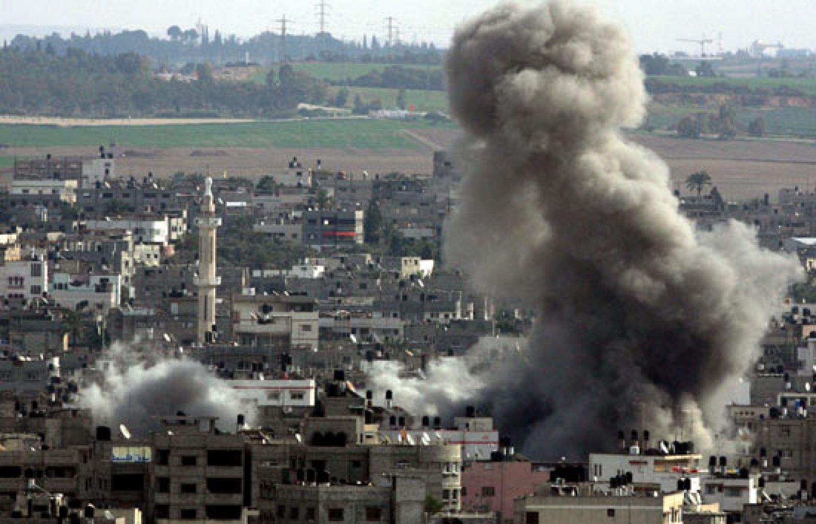 Telediario 2 en cuatro minutos - 08/01/09 | Ver