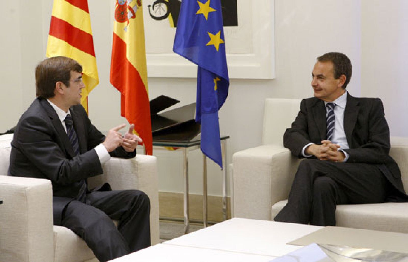 Zapatero termina su ronda de contactos con todos los presidentes autonómicos tras reunirse con Francesc Antich | Ver