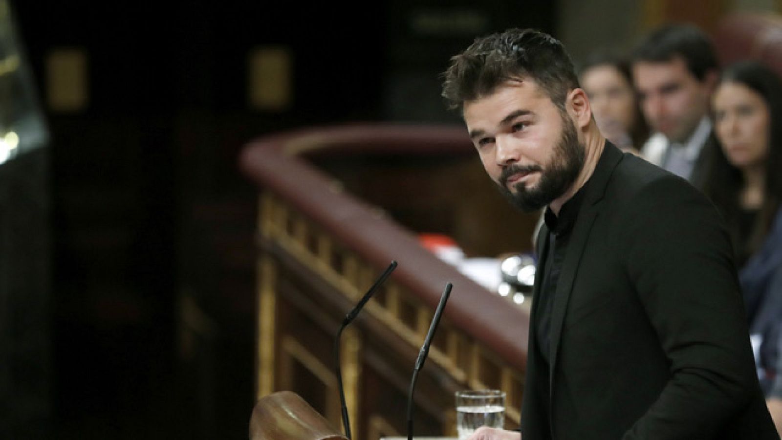 Las acusaciones de Rufián, de Esquerra, al PSOE protagonizan uno de los momentos más tensos del debate