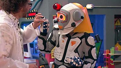 Capítulo 21 - Juego de nanos - Big Band Clan | Ver