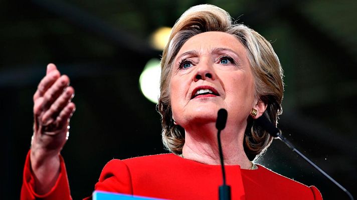 Telediario 1 - Las especulaciones sobre los correos de Hillary Clinton marcan la campaña en Estados Unidos