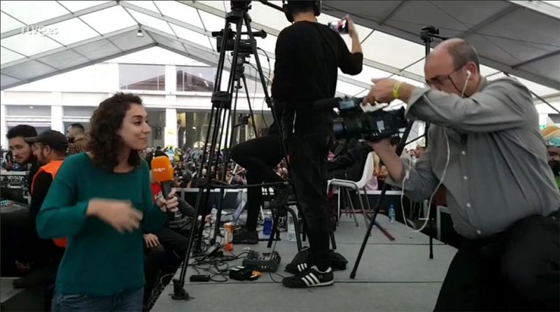 Retransmitiendo en directo para facebook con una c�mara JVC