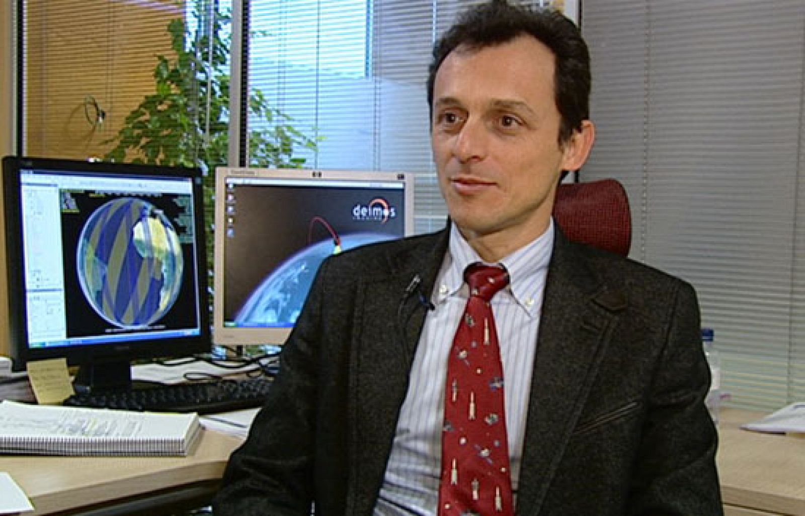 Fábrica de ideas - Imita: Pedro Duque | Ver