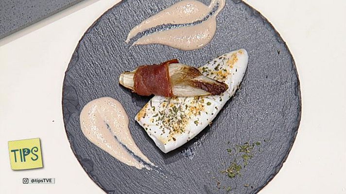 RTVE Cocina - Calamar a la plancha con endibias braseadas