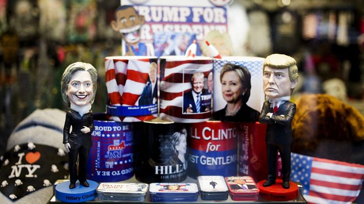 Telediario 1 - Entre apoyos fieles y escándalos, los candidatos apuran los últimos días de campaña en EE.UU.