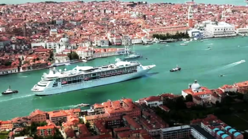 Fábrica de ideas - Imita: Logitravel | Ver