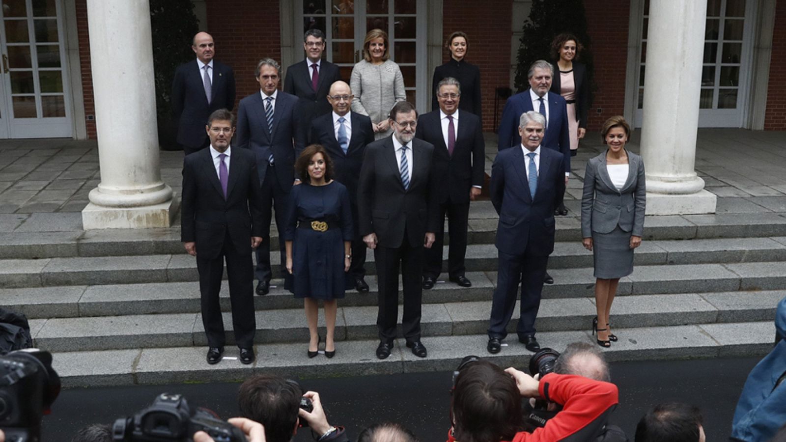 La oposición tacha al nuevo Gobierno de "continuista" e "inmovilista"