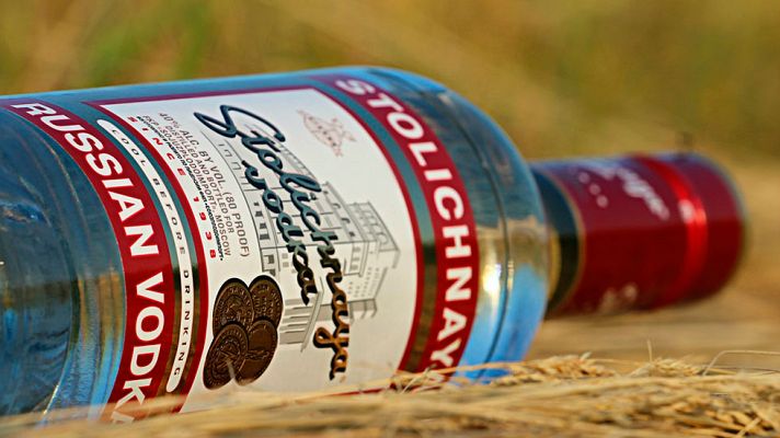 Telediario 1 - Investigan cómo Laura y sus amigos consiguieron el alcohol