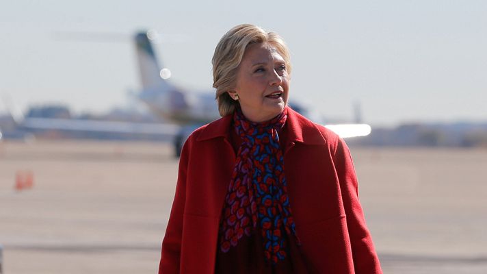 Telediario 1 - Hillary Clinton, la secretaria de Estado que no despierta confianza