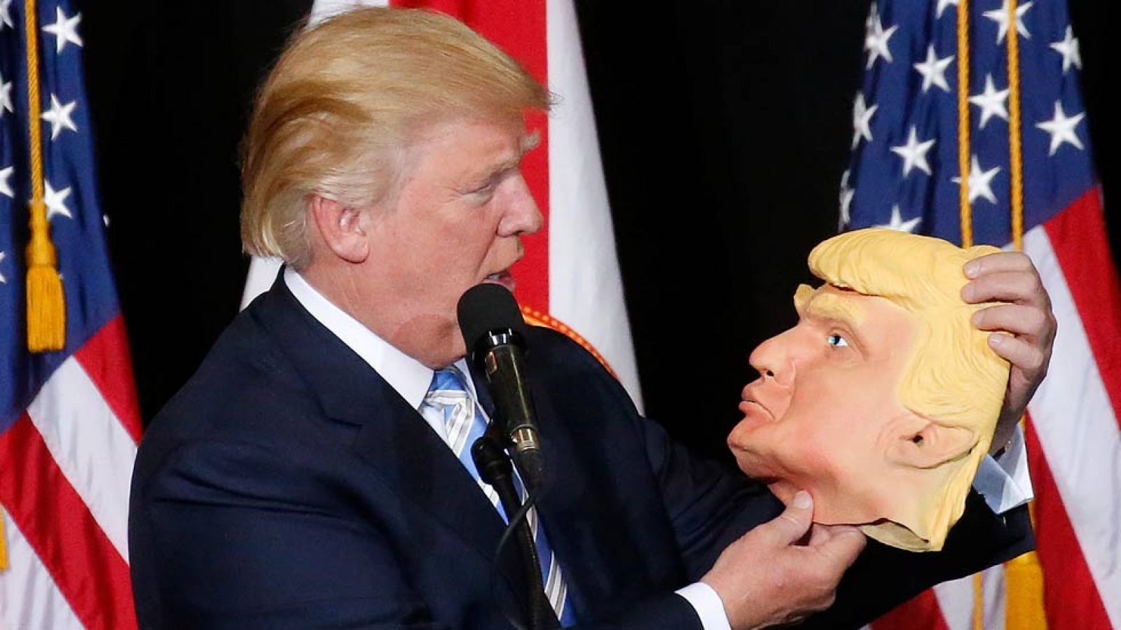 Caganers, matrioskas o calabazas con la imagen de Trump y Clinton, anécdotas de las elecciones | Ver