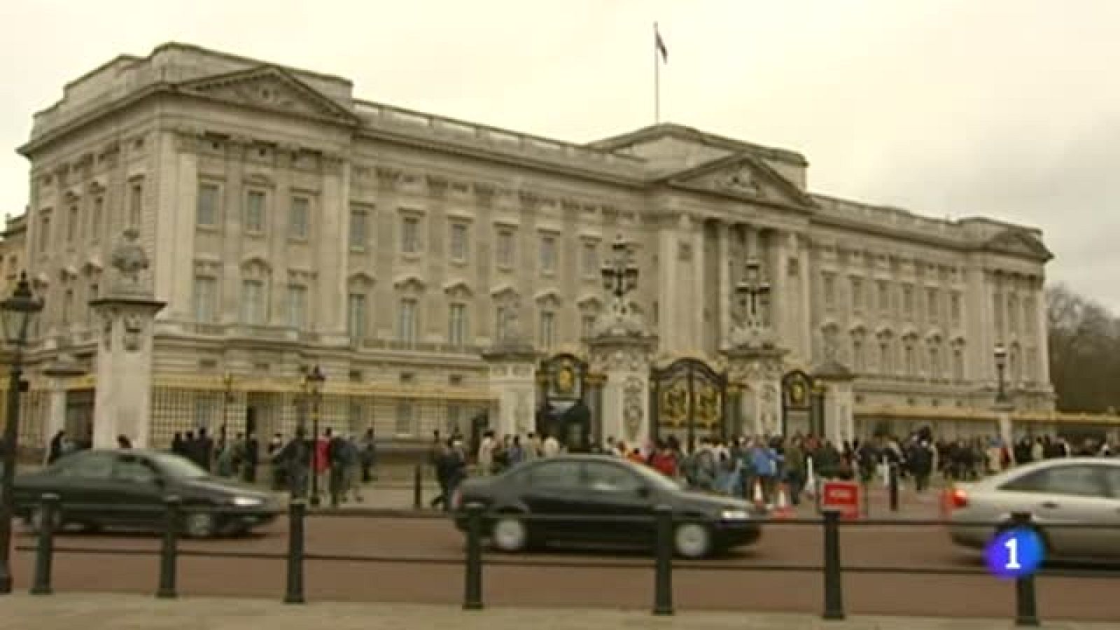 Los hoteleros de Madrid quieren que se promocione el cambio de guardia en el Palacio Real como reclamo turístico