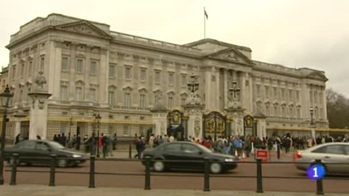 Telediario 1 - Los hoteleros de Madrid quieren que se promocione el cambio de guardia en el Palacio Real como reclamo turístico