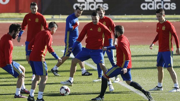 Telediario 1 - La selección española, optimista ante el encuentro frente a Macedonia