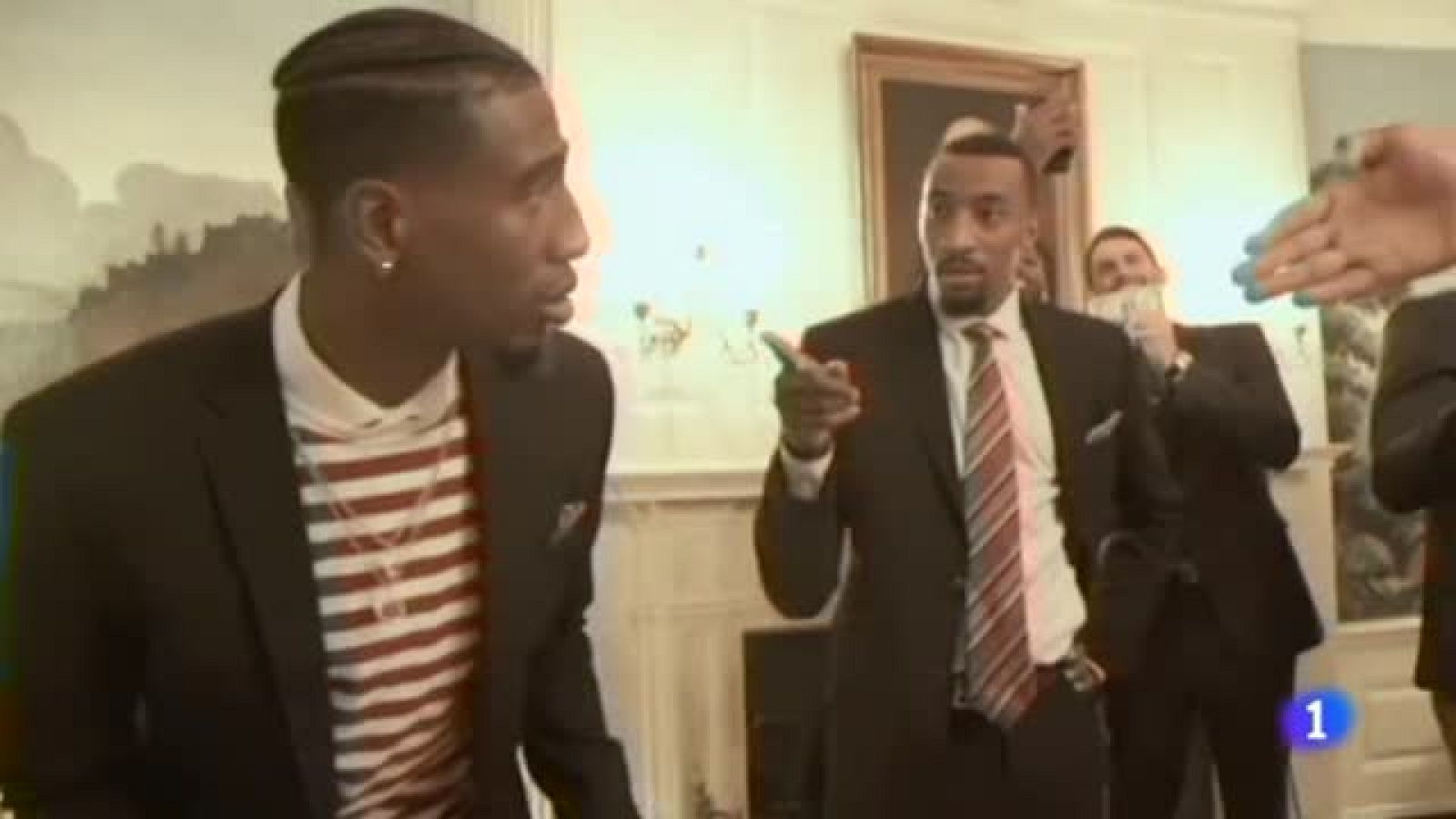 Los Cavaliers hacen 'el maniquí' en la Casa Blanca | Ver