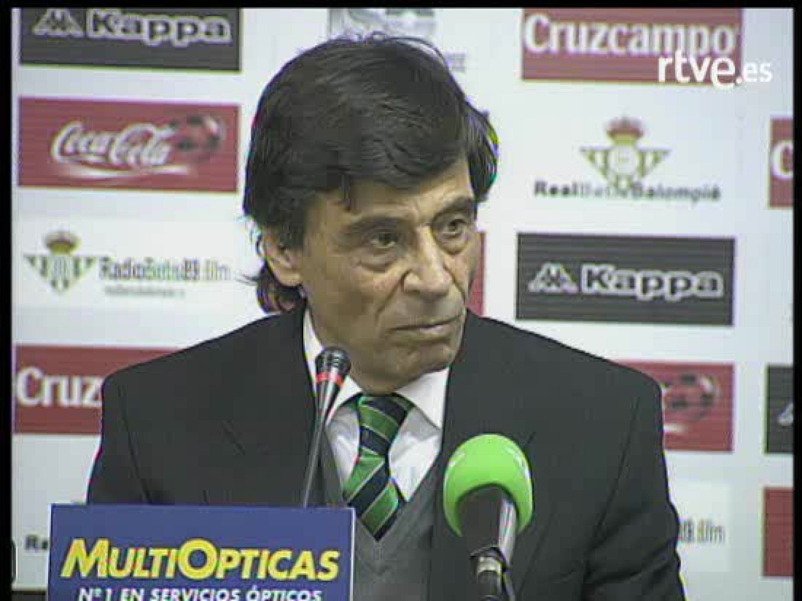 Chaparro se encara a los periodistas | Ver