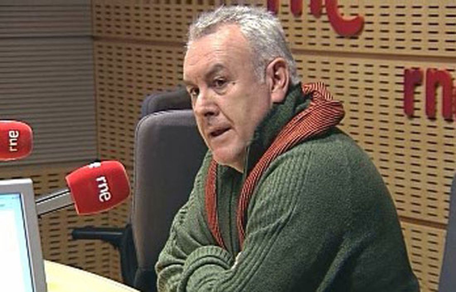 Entrevista íntegra al coordinador general de IU en RNE | Ver