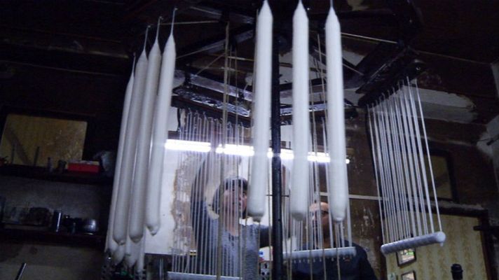 Aquí la Tierra - Adiós oscuridad