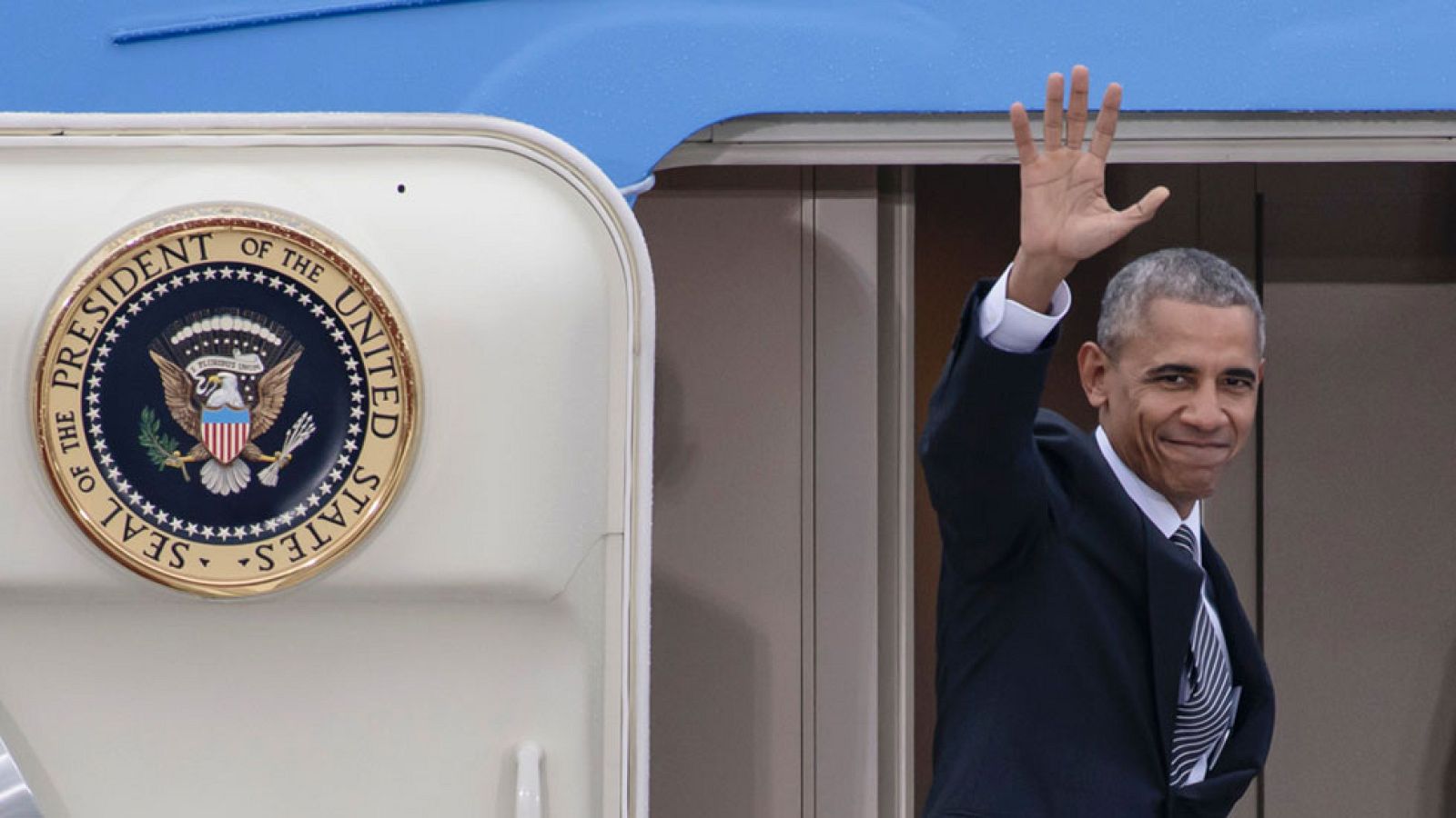 Telediario 2 en cuatro minutos - 18/11/16