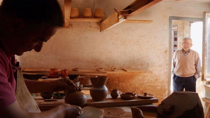 Aquí la Tierra - El barro hecho arte