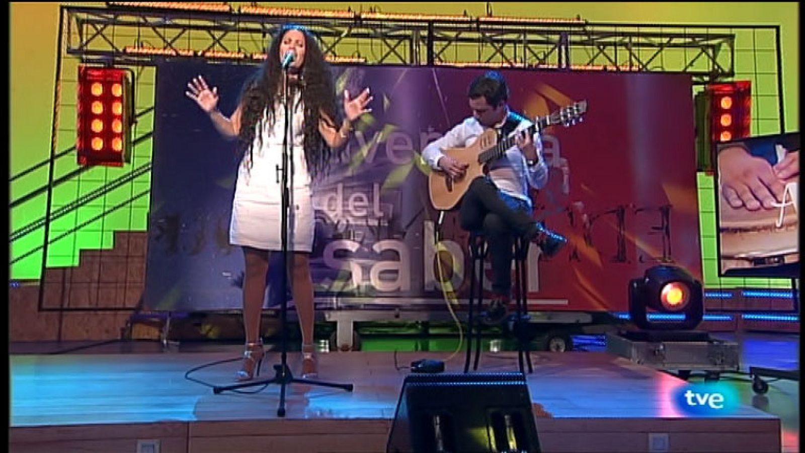 La Aventura del Saber. TVE. Actuación musical. Arahí Martínez