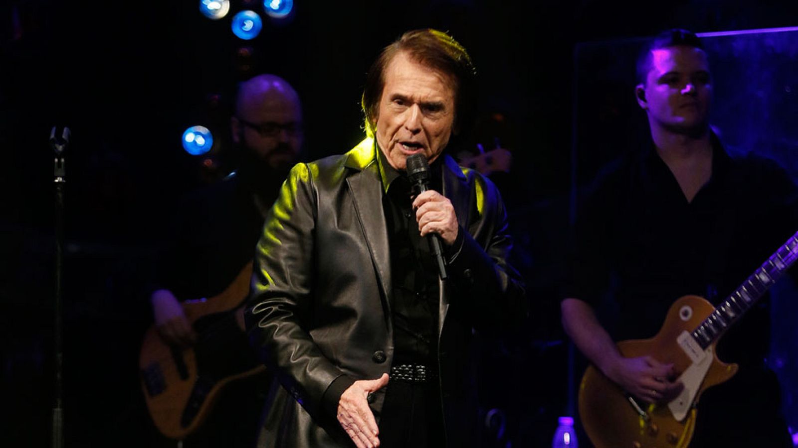 Raphael estrena su nuevo trabajo 'Infinitos Bailes'