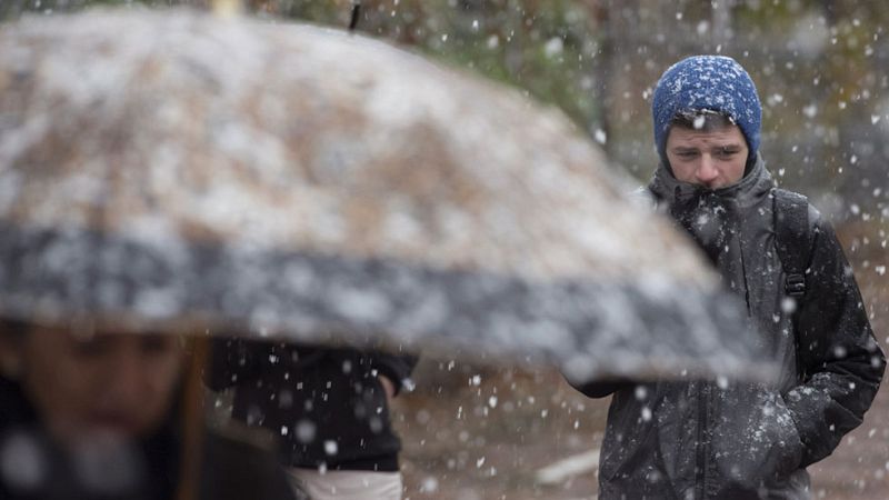 Lluvias fuertes en Galicia y sur de Andalucía, y nevadas en noroeste