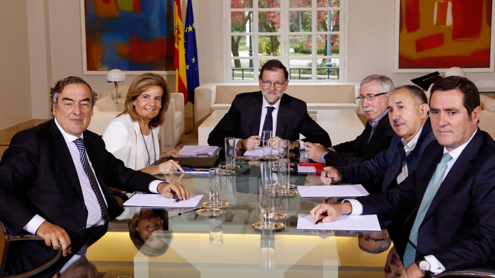 El Gobierno retoma el diálogo social con la patronal y los sindicatos, que discrepan sobre la derogación de la reforma laboral
