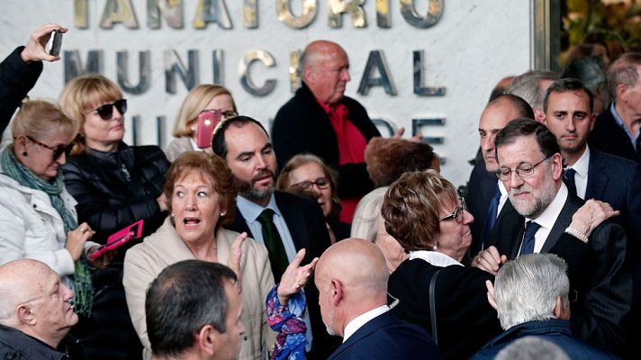 Telediario 1 - Amigos y familiares despiden a Rita Barberá en un multitudinario funeral