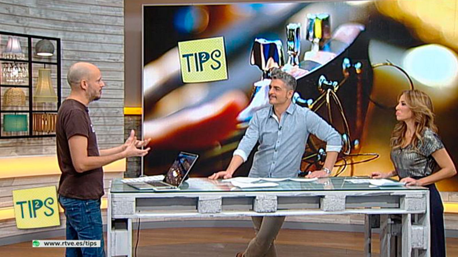 TIPS - Música:- Música que no es fácil de escuchar ni en las radio ni en las discotecas