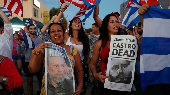 Telediario 1 - El exilio cubano sigue celebrando la muerte de Fidel