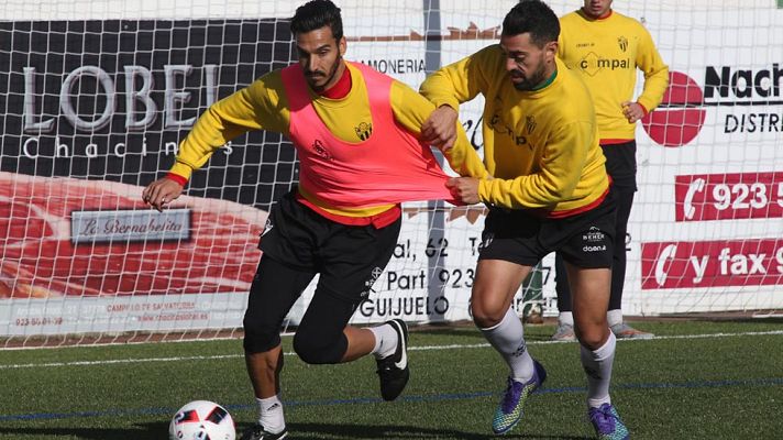 Telediario 1 - El Guijuelo rebosa ilusión ante la visita del Atlético