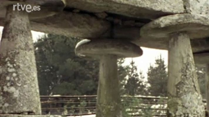 Arte y tradiciones populares - Las construcciones adjetivas (II)