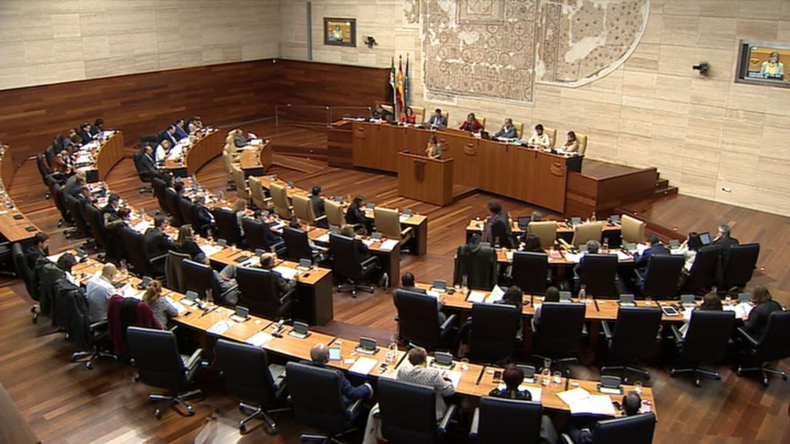 Rechazada la enmienda, presentada por podemos a los presupuestos extremeños.