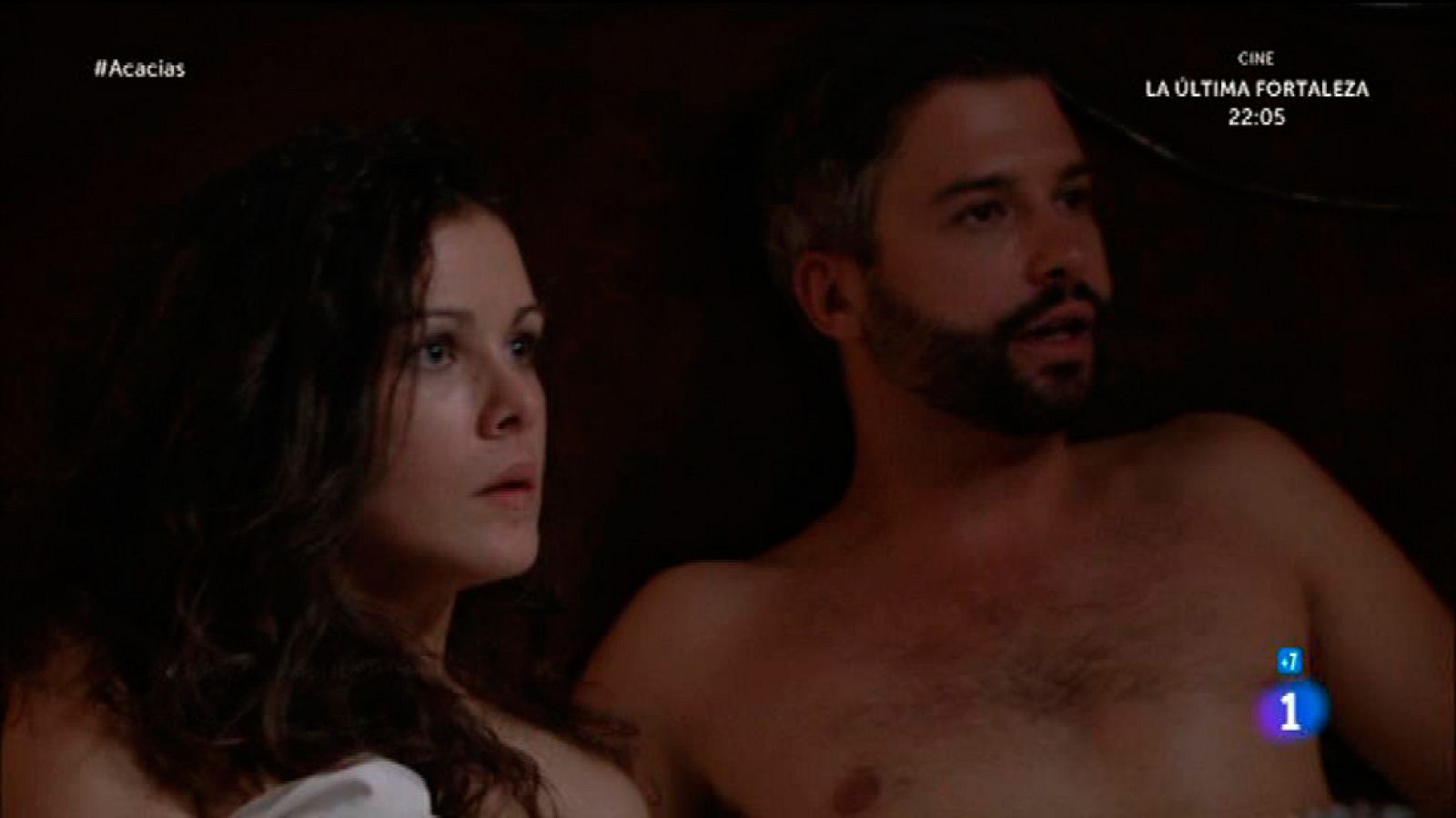 Acacias 38 - Celia sorprende a Felipe y Huertas en la cama