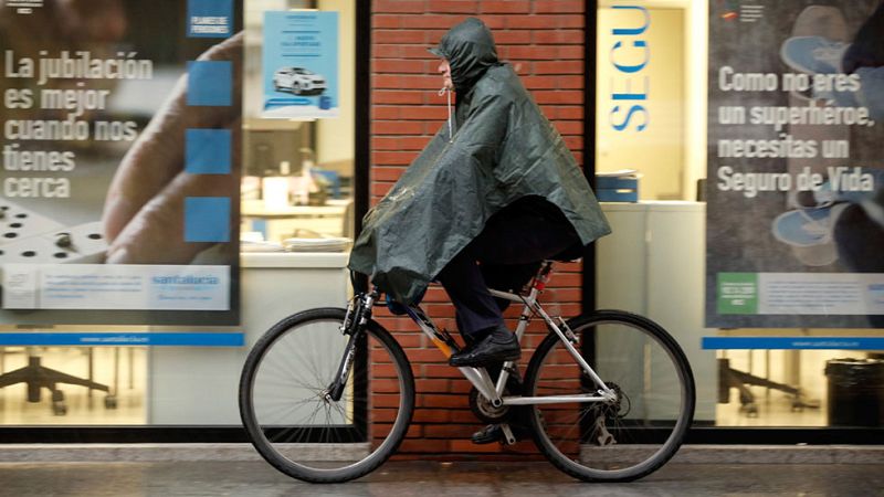 La lluvia, protagonista del puente de la Constitución en casi toda España