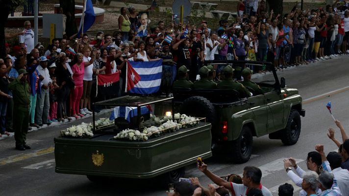 Telediario 1 - Santiago de Cuba se prepara para despedir a Fidel
