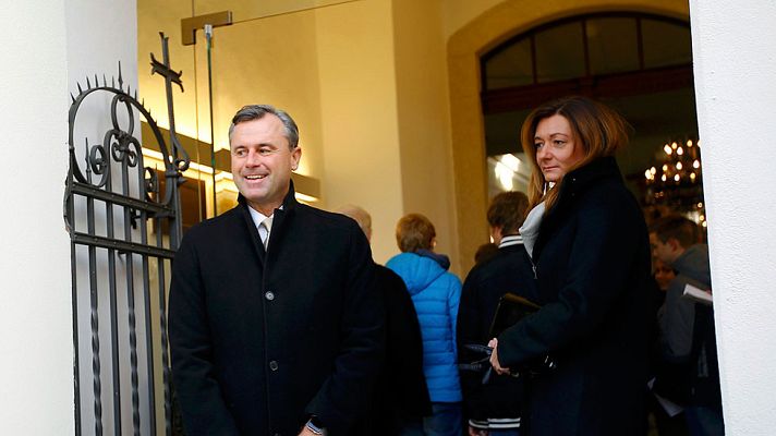 Informativo 24h - Austria repite sus presidenciales y elige entre el ecologista Van der Bellen y el ultranacionalista Hofer