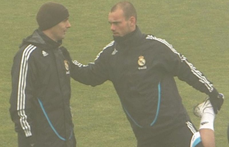Entrenamiento matinal del Real Madrid en el que Lass Diarra ha entrenado a parte del grupo.