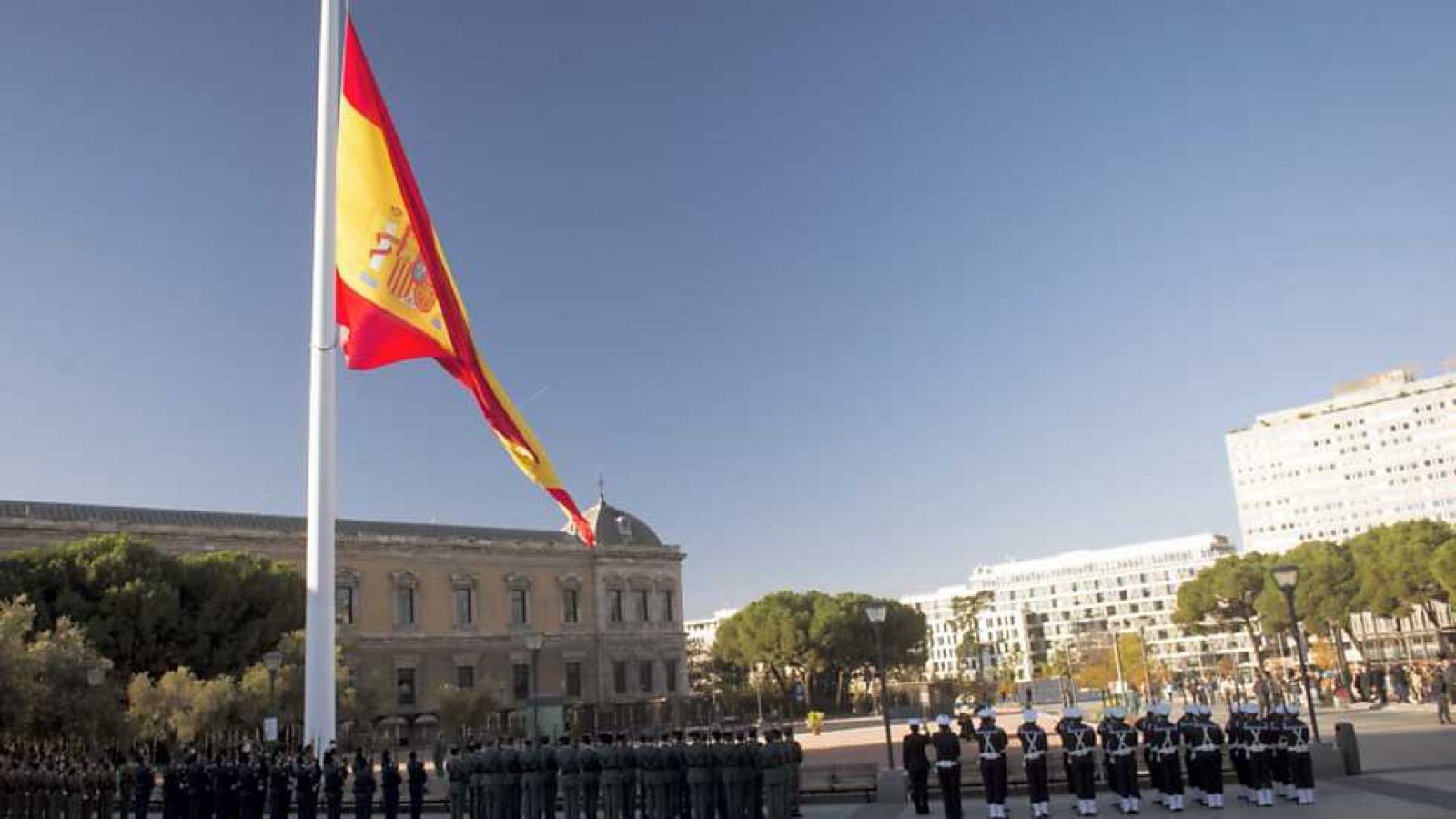 Telediario - 15 horas - 06/12/16 - ver ahora