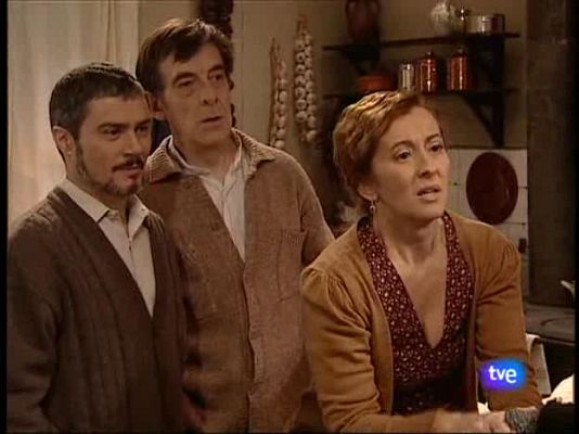 Amar en tiempos revueltos - Episodio 90