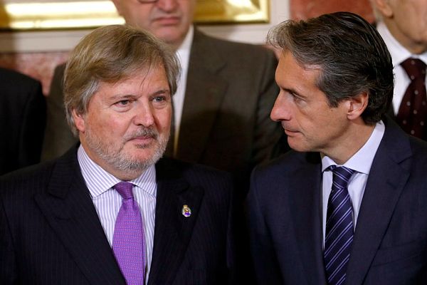 Telediario 1 - Méndez de Vigo: "La Agencia Tributaria trata a todos por igual, también a los futbolistas"