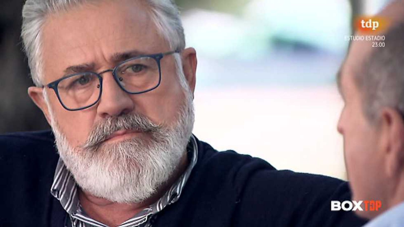 Sillón Box - Rafa Tibau y Joan Porcar - ver ahora