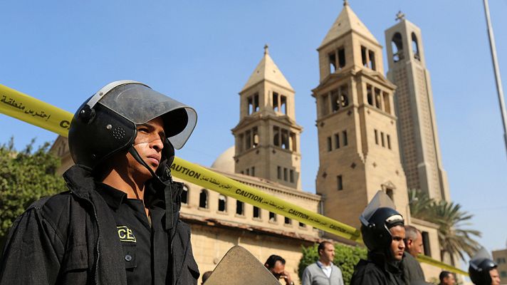Informativo 24h - Atentado contra la catedral copta en El Cairo