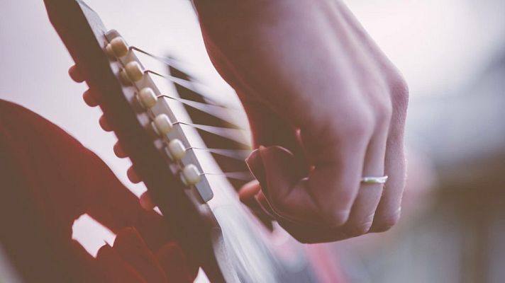 Telediario 1 - Rozalén está inmersa en una gira en Europa y Latinoamerica