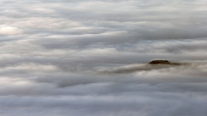 Telediario 1 - La niebla ha sido protagonista este lunes en buena parte de España