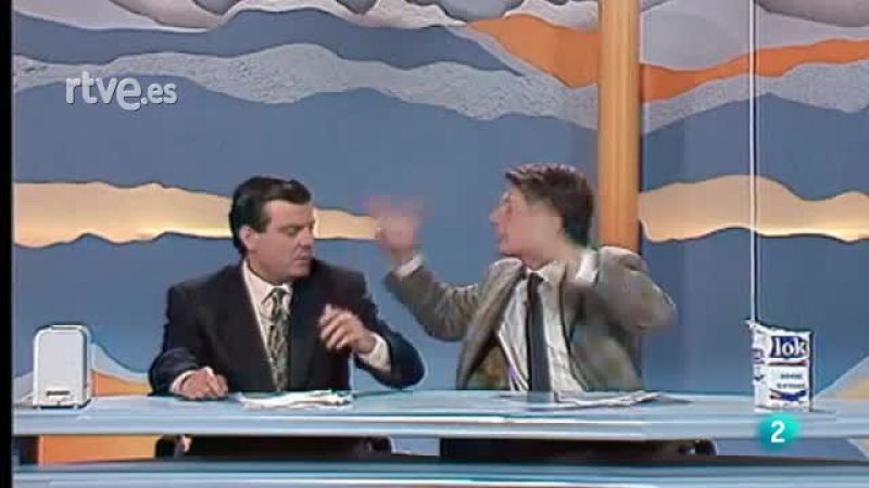 C�mo nos re�mos - D�os c�micos: Martes y trece