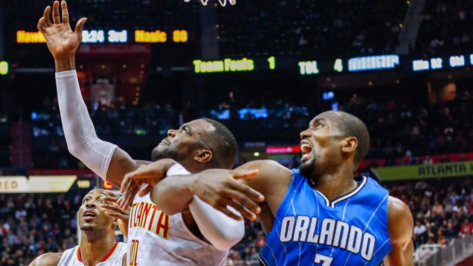 Ibaka se sale, con 29 puntos, en la victoria de los Magic de Orlando | Ver