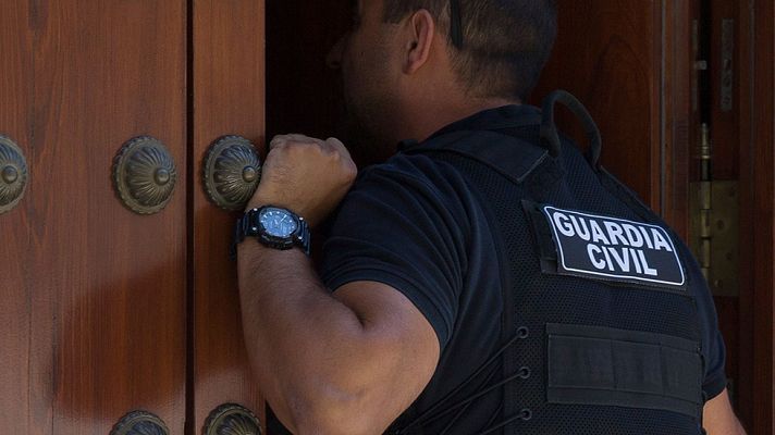 Telediario 1 - Operación Burlao contra el fraude con el IVA de hidrocarburos y metales preciosos