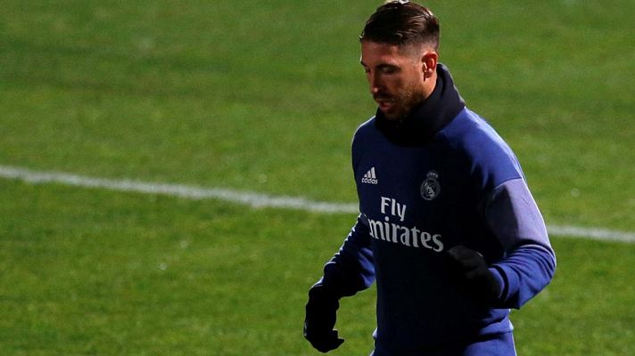 Telediario 1 - Ramos y Pepe siguen su trabajo al margen del grupo